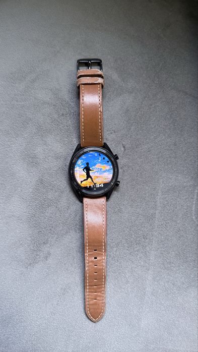 Huawei GT Смарт часовник 80лв