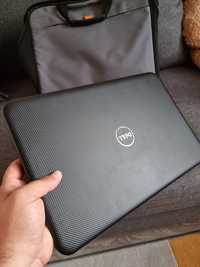 Laptop Dell inspiron 3721 de 17-inch / i5/8gb ram/256 ssd/baterie nou