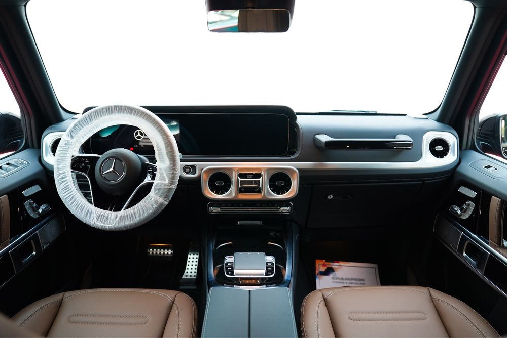 Mercedes Benz G580 EQ (AMG G63 orginal Body)