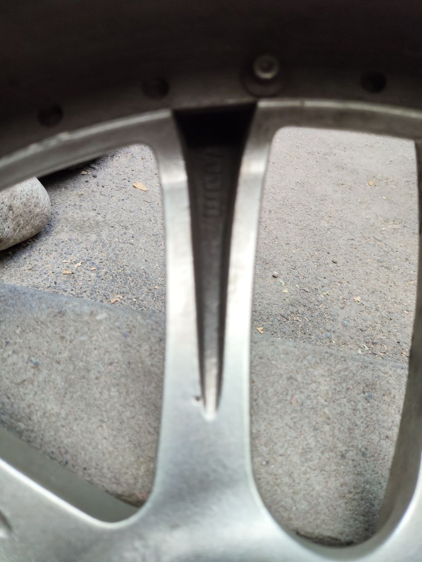 Weds Kranze WDC R20