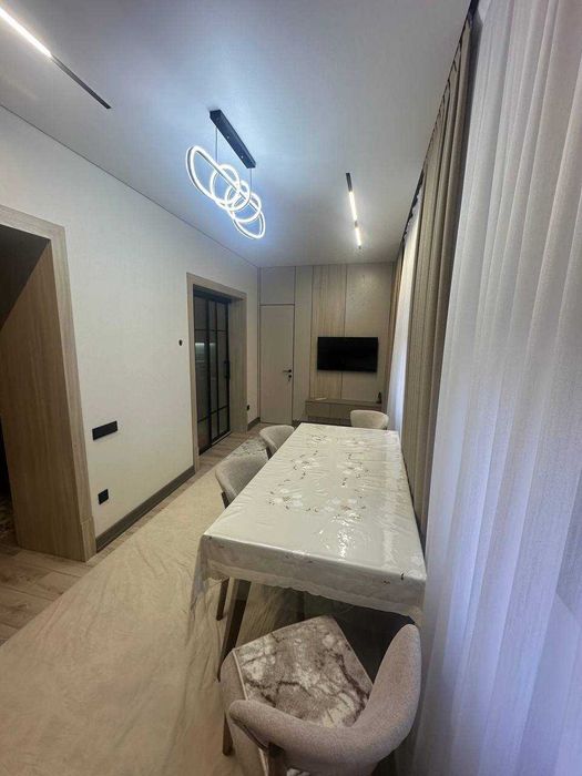 СРОЧНО продажа к-ра в М.Тинчлик 5/2/4 спец план 155м2 меб с тех-й