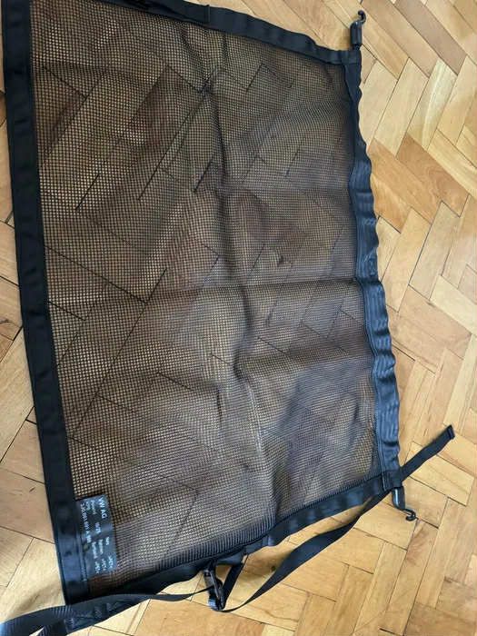 Оригинална преградна мрежа за комби/VAG