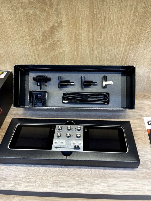 DJ-микшер Monster GODJ Portable DJ Mixer