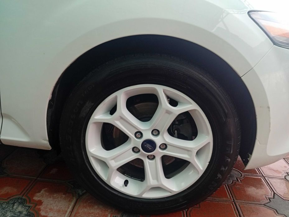 Форд Мондео в отличном состоянии