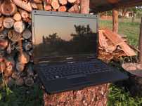 Laptop eMachines E725