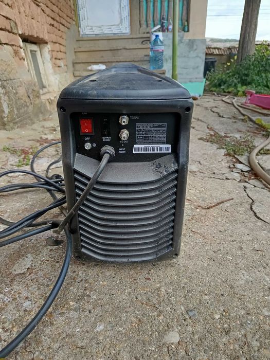 Телоподаващо аргон и електрожен