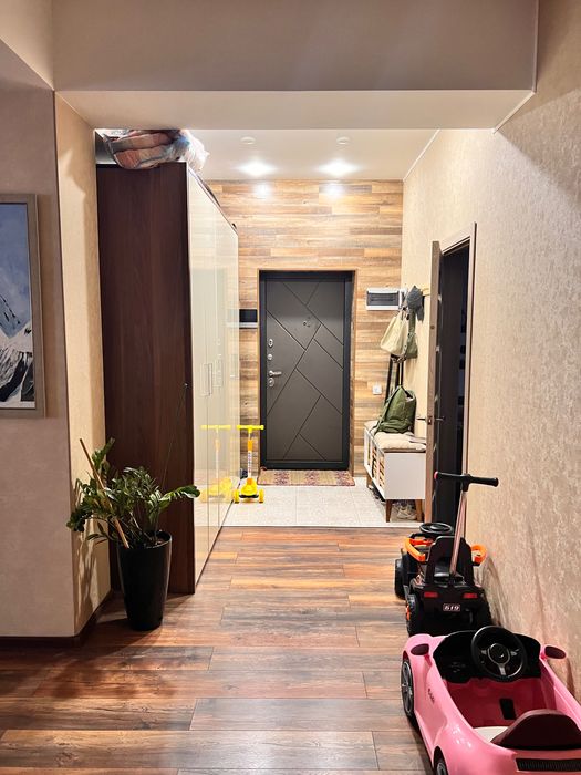 4х комнатная квартира (118кв.м) с ремонтом, Алмазарский район