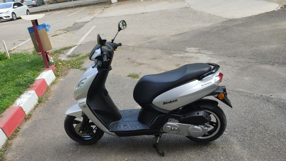 Vând/Schimb Peugeot Kisbee 49cc 4T