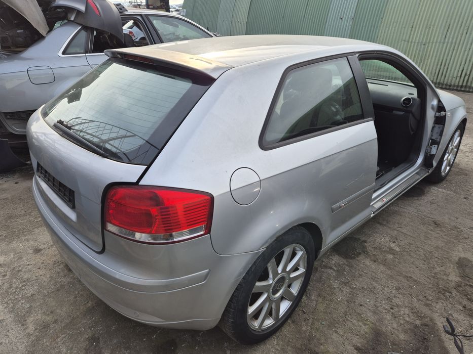 Dezmembram Audi A3 8p 2004 2.0tdi BKD Manual