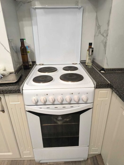 Плита электрическая Indesit