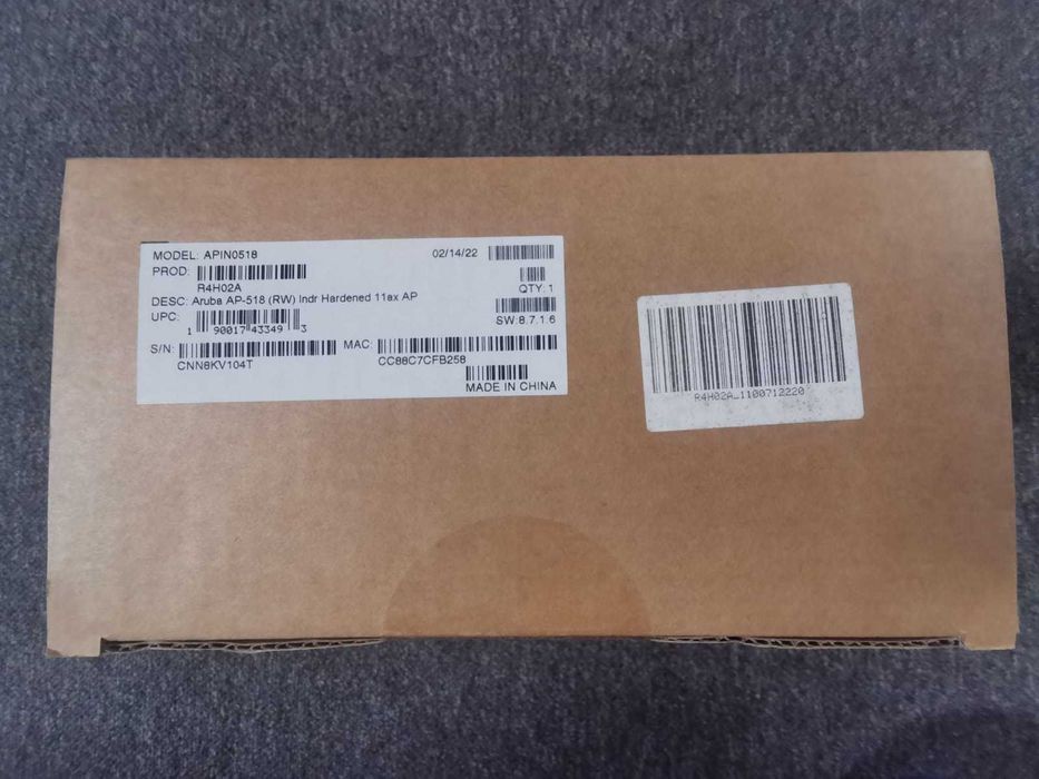 Acces point HPE ARUBA si antene , bracket