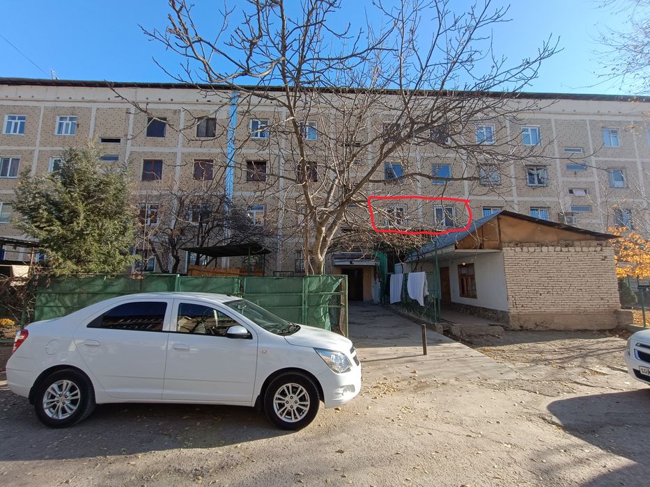 Продается квартира в Чарваке (Беш Тут)