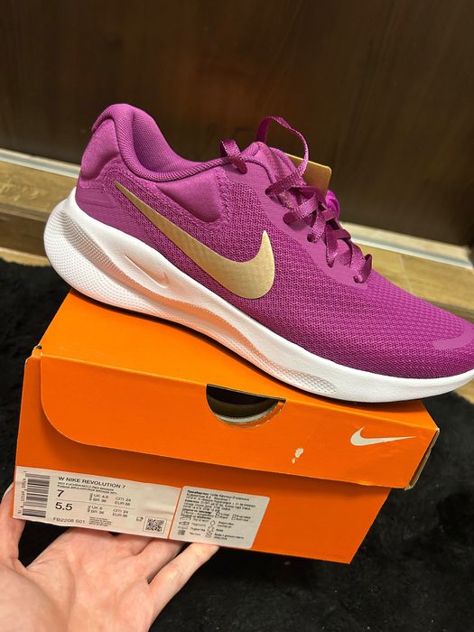Обувки Nike 38 номер