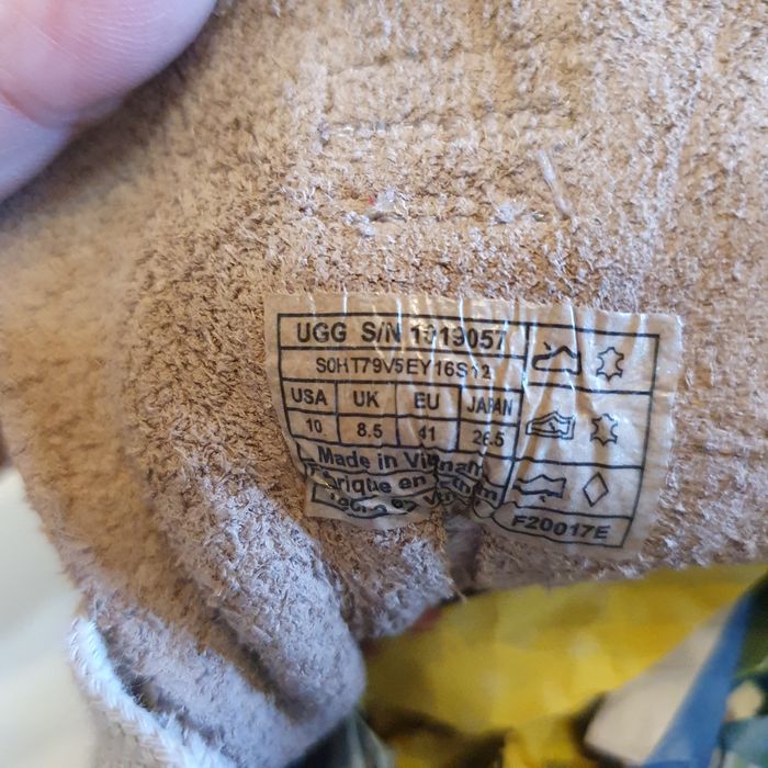 Otteri UGG masura 41