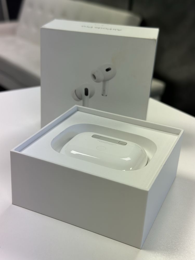 Apple AirPods PRO 2 (2nd Generation)| ca NOU | Garantie | DOM- Mobile|