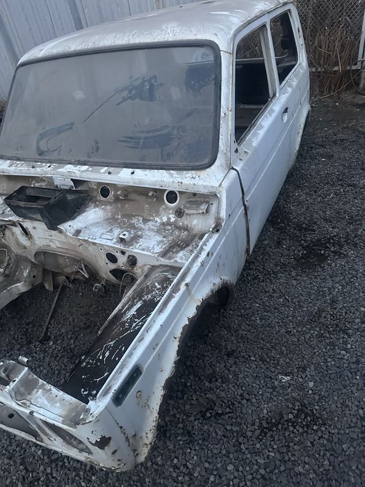 Нива на разбор (на запчасти)