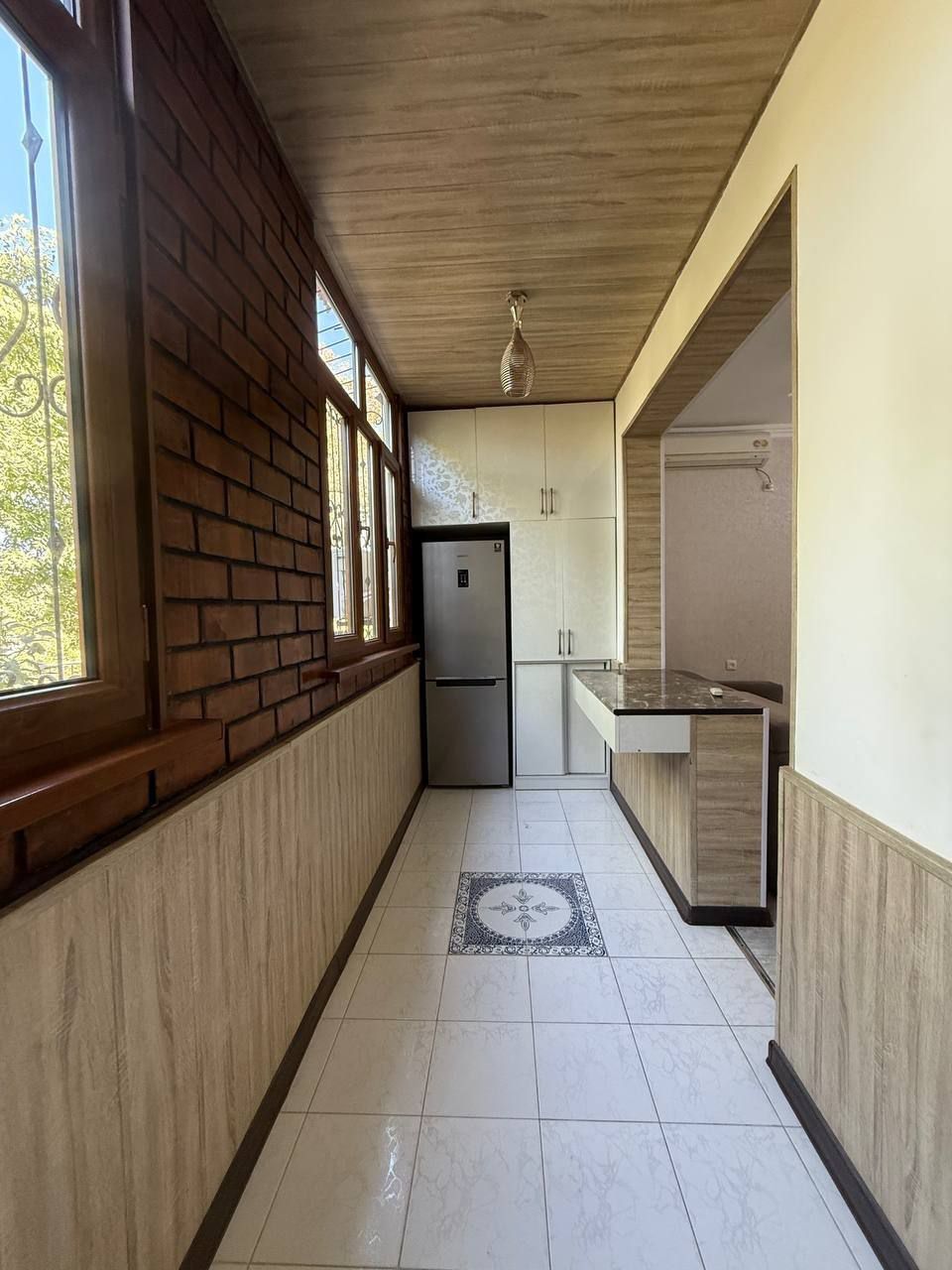 Yunusobod 11 mavze Xavas 3 xona 2 etaj (68²) sotiladi ipoteka ga xam