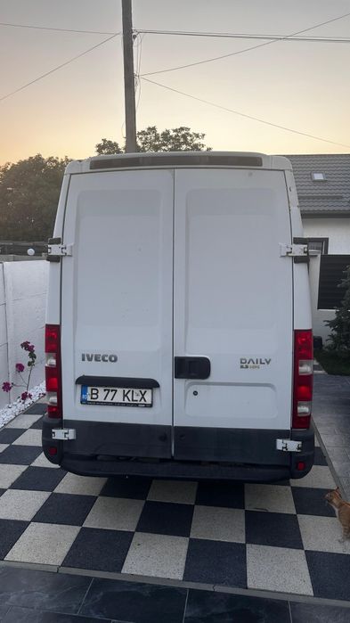 Vand Iveco Daily 2.3 autoutilitara N1