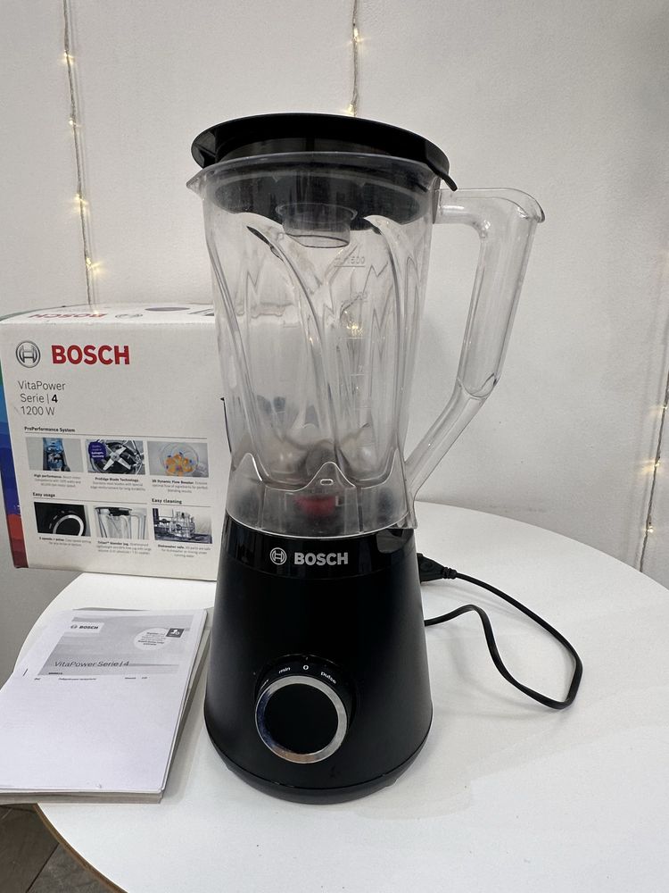 Продам блендер Boscn