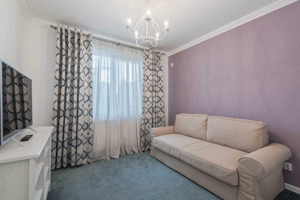 Apartament 3 camere-Dresing-Curte proprie