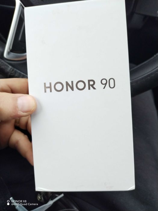 HONOR 90 nou, luat la prelungirea abonamentului