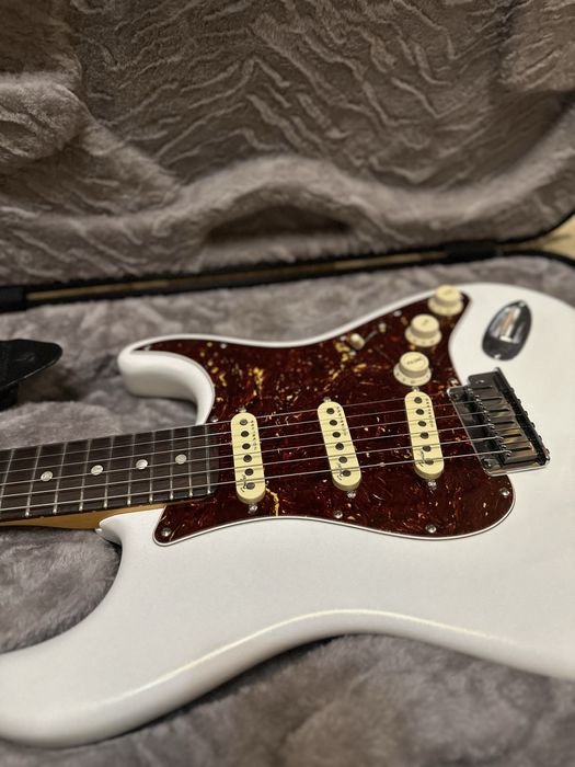 Fender American Ultra Stratocaster SSS