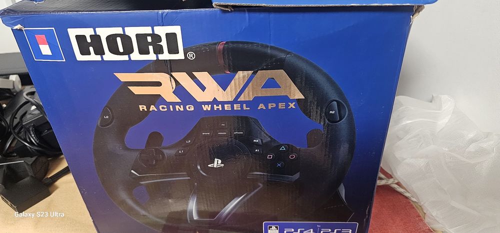 Ocazie - Volan + pedale PS4 + ochelari VR