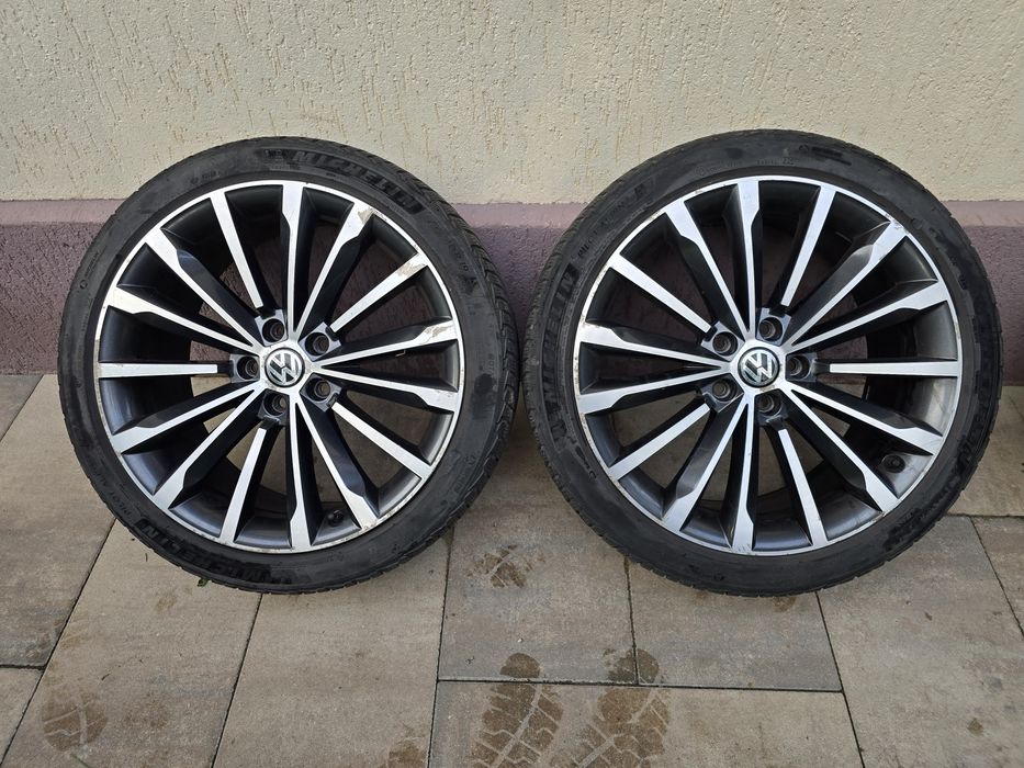 Anvelope iarna 235/40/R19, 2 Bridgestone/ 2 Michelin