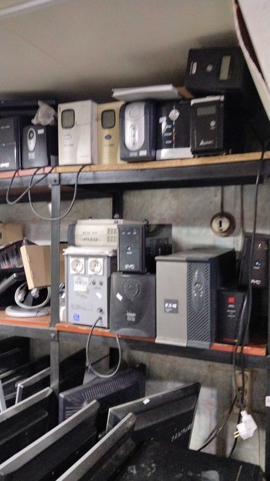 Продам блоки бесперебойной питания бывшие в употреблении