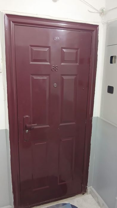 Продаются двери б/у