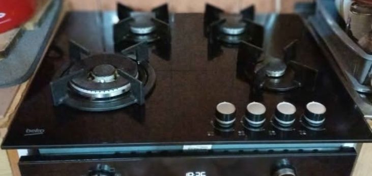Vând plită pe gaz(butelie)