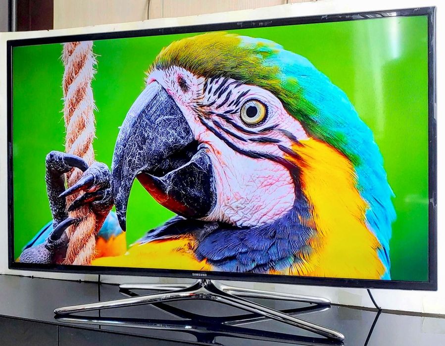 Срочно продам телевизор Samung Smart TV.

Диагональ 42 дюйма. Пол