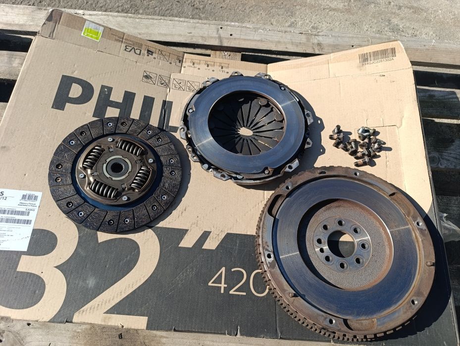 Комплект съединител 2.0 хди Пежо / Peugeot 2.0hdi