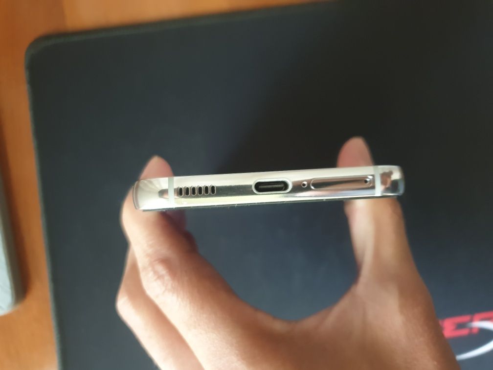 Samsung Galaxy S22 8/256