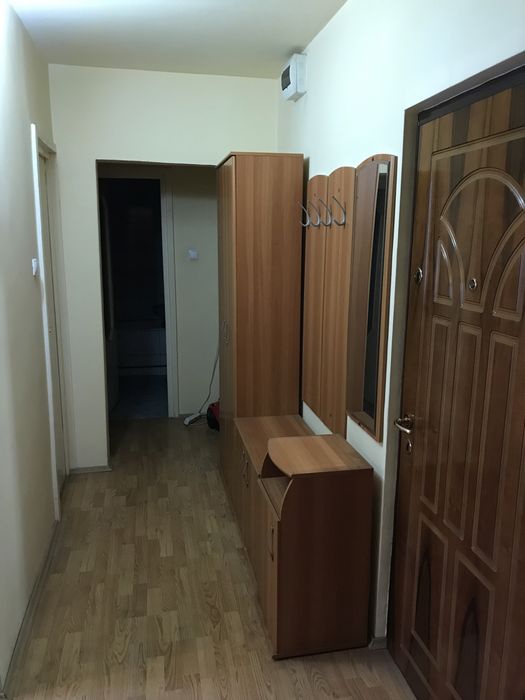 Vand apartament 2 camere cart . Tudor