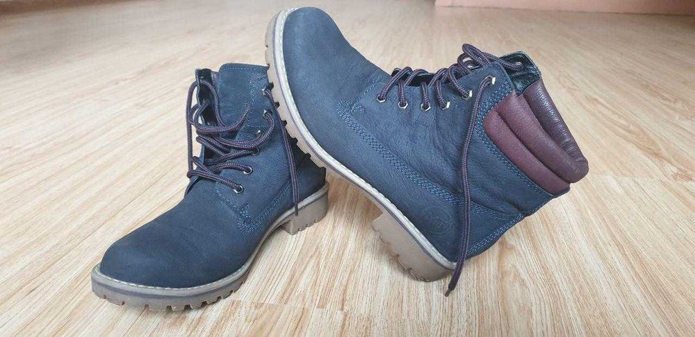 Ботинки фирмы "MARCO TOZZZI", размер 38.