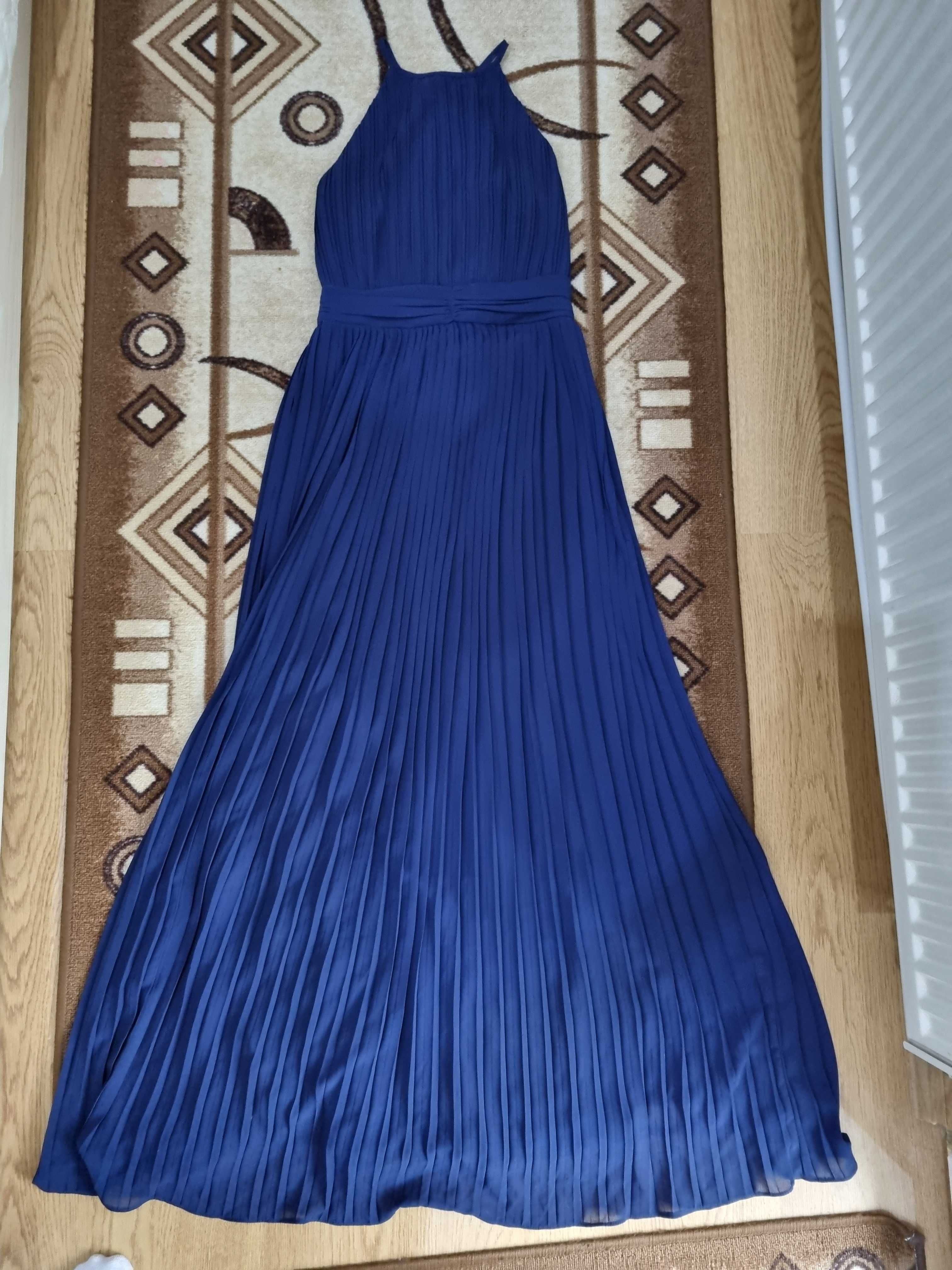 Дълга рокля TFNC London