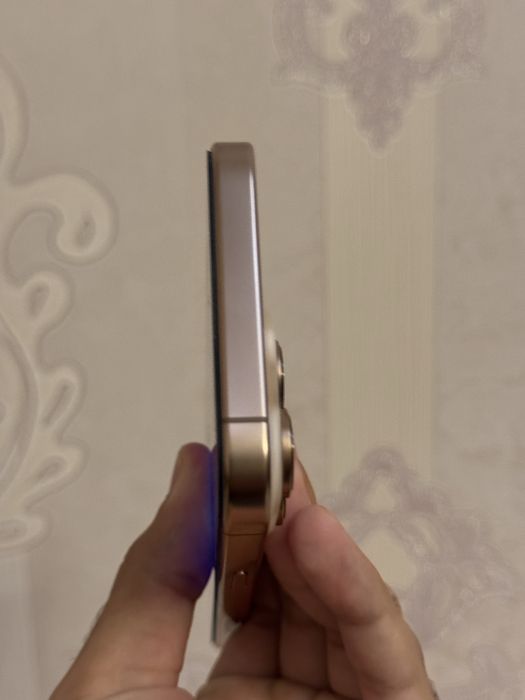 Iphone 16 pro max 100% yomkost