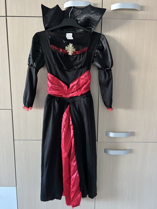 Costum vampirita fete 7-10 ani