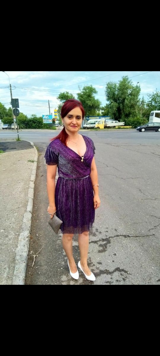 Rochie elegantă măsura medie