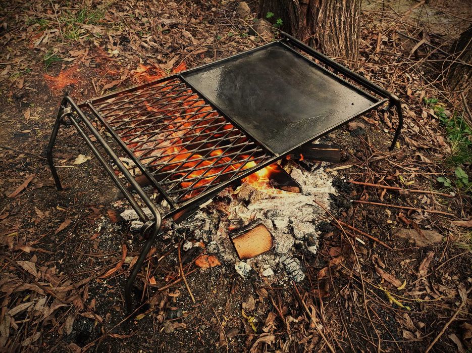 Gratar mare pliabil, cu plita inclusa, camping, bushcraft, outdoor