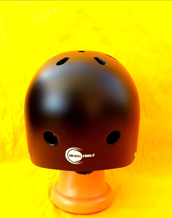 CASCĂ WHEEL HEELS protecție Skateboard, Role, Bicicleta NOUĂ - 60 Lei