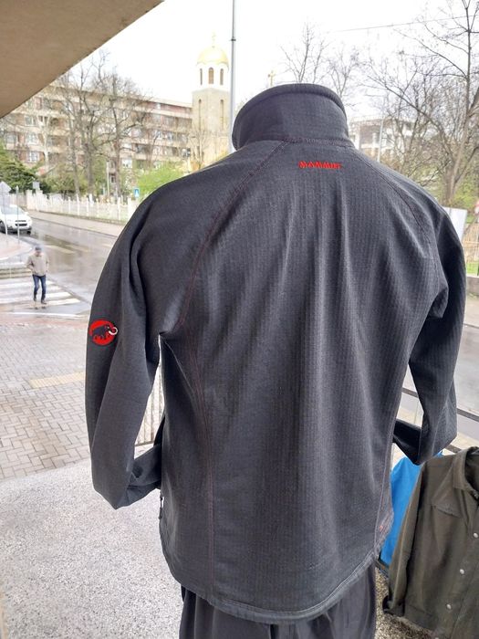 MAMMUT, POLARTEC-M размер.,оригинално мъжко  горнище-55лв.