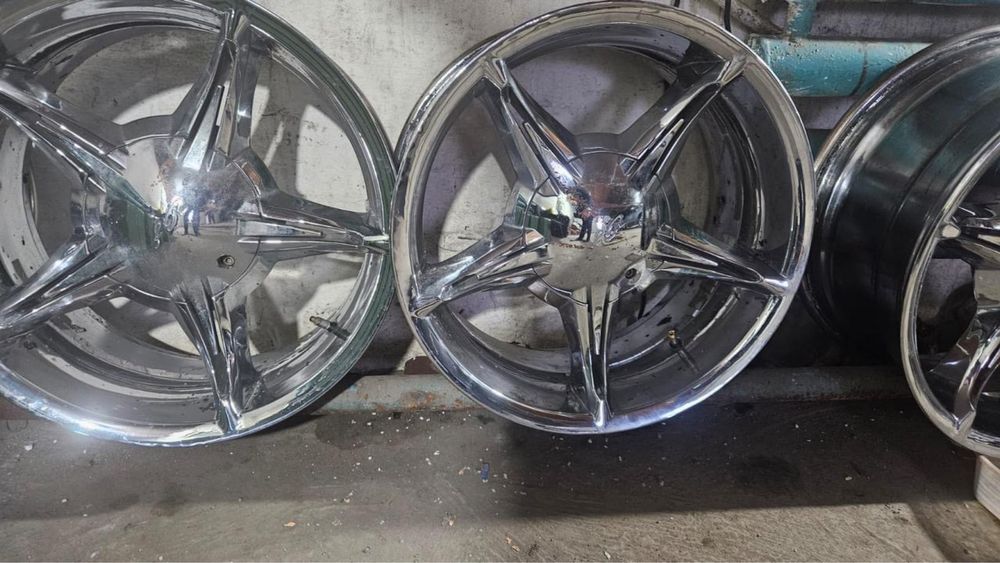 Продам диски  R18