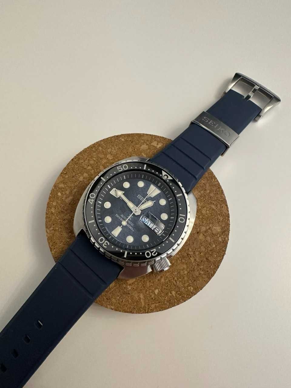 Seiko Prospex SRPF77  “Manta Ray”, часы механические