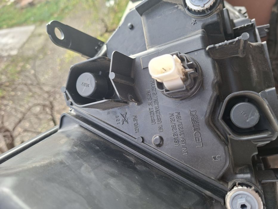 Ляв фар Lexus NX 2019 - 2022