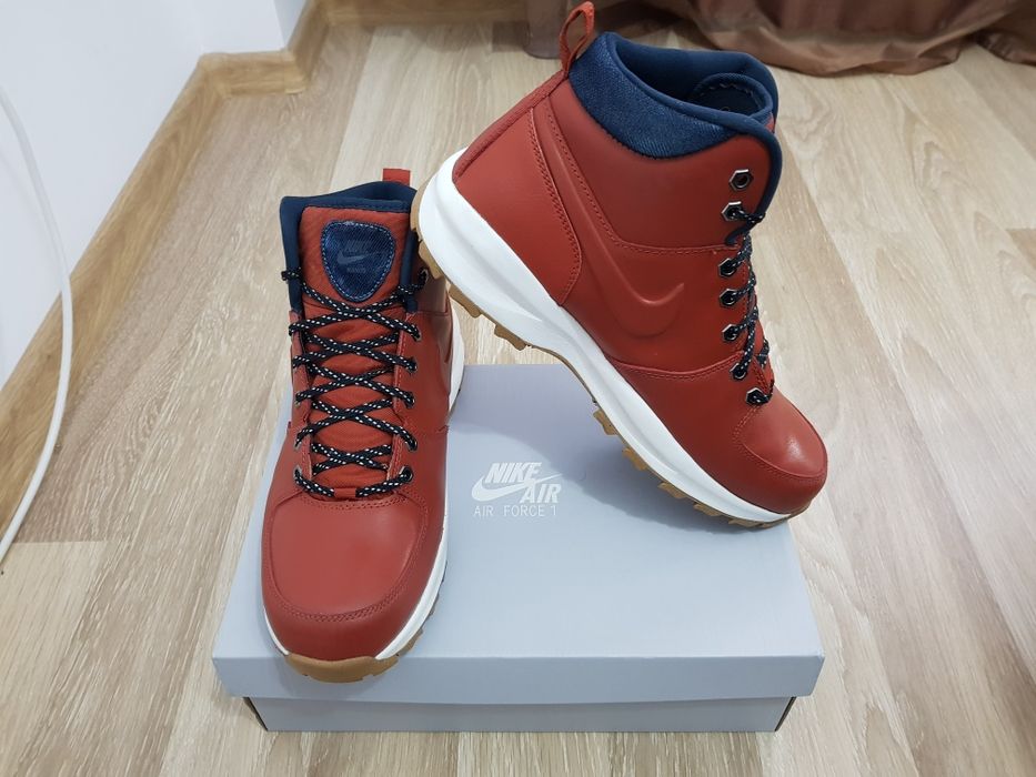 Adidasi Ghete Nike Manoa mărimea 44,5 jordan salomon