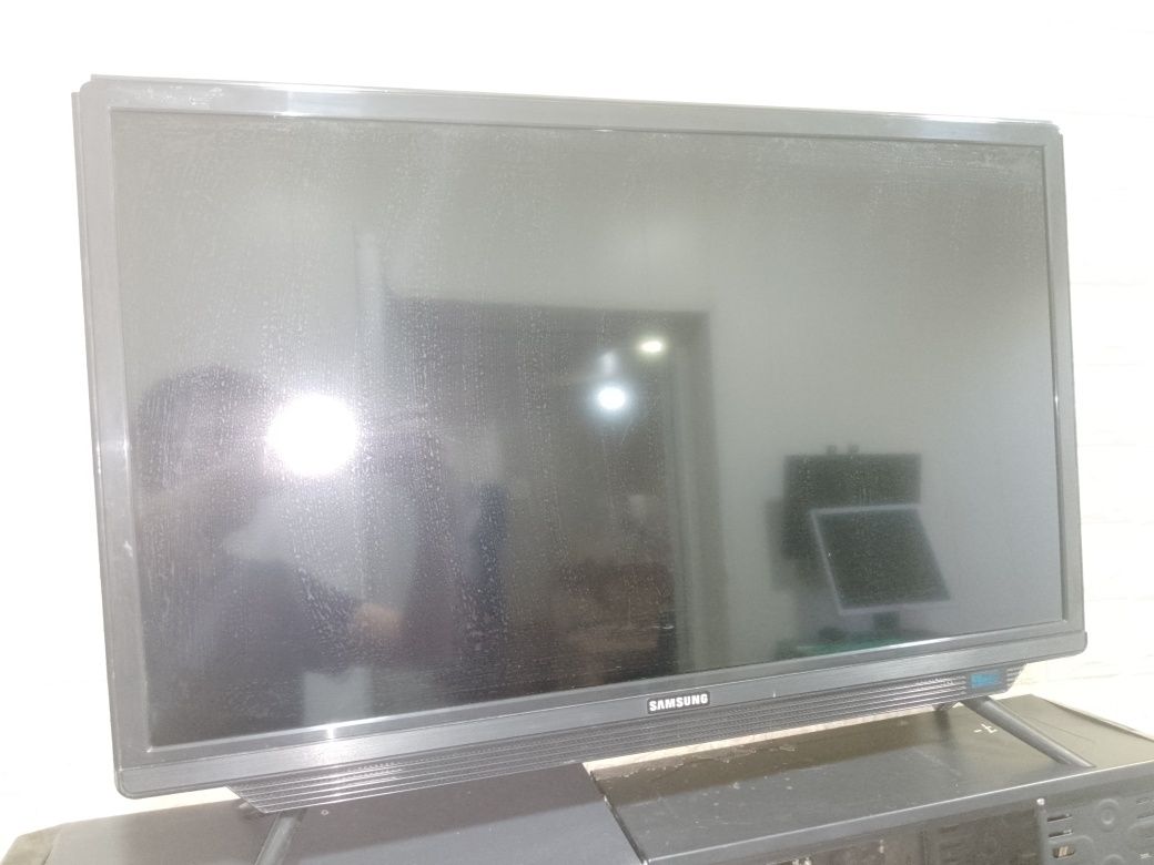 Телевизор 32 Samsung original