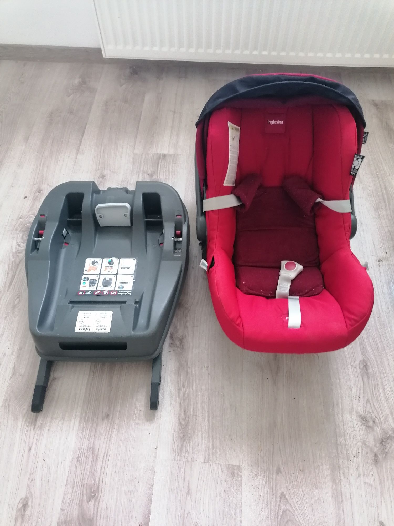 Scoica Inglesina tip Scaun Auto Huggy Multifix Rosu + baza ISOFIX