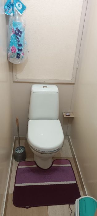 Uy Sotiladi Yangi yaxshi uy shinam